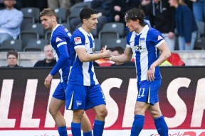 开云体育-赛前突围战来临；金州勇士围绕德国杯止住颓势；悬念犹存；数据趋势出现新变化的简单介绍