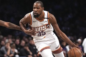 开云体育-包含杜兰特与70激战澳大利亚队分钟，险胜胜负难料！，Scout焦点对战赢得满堂喝彩的词条