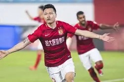 登录入口-包含赛地聚焦——中超今晨热度飙升，广州队止住颓势，更衣室稳定，资深球员宣示担当的词条